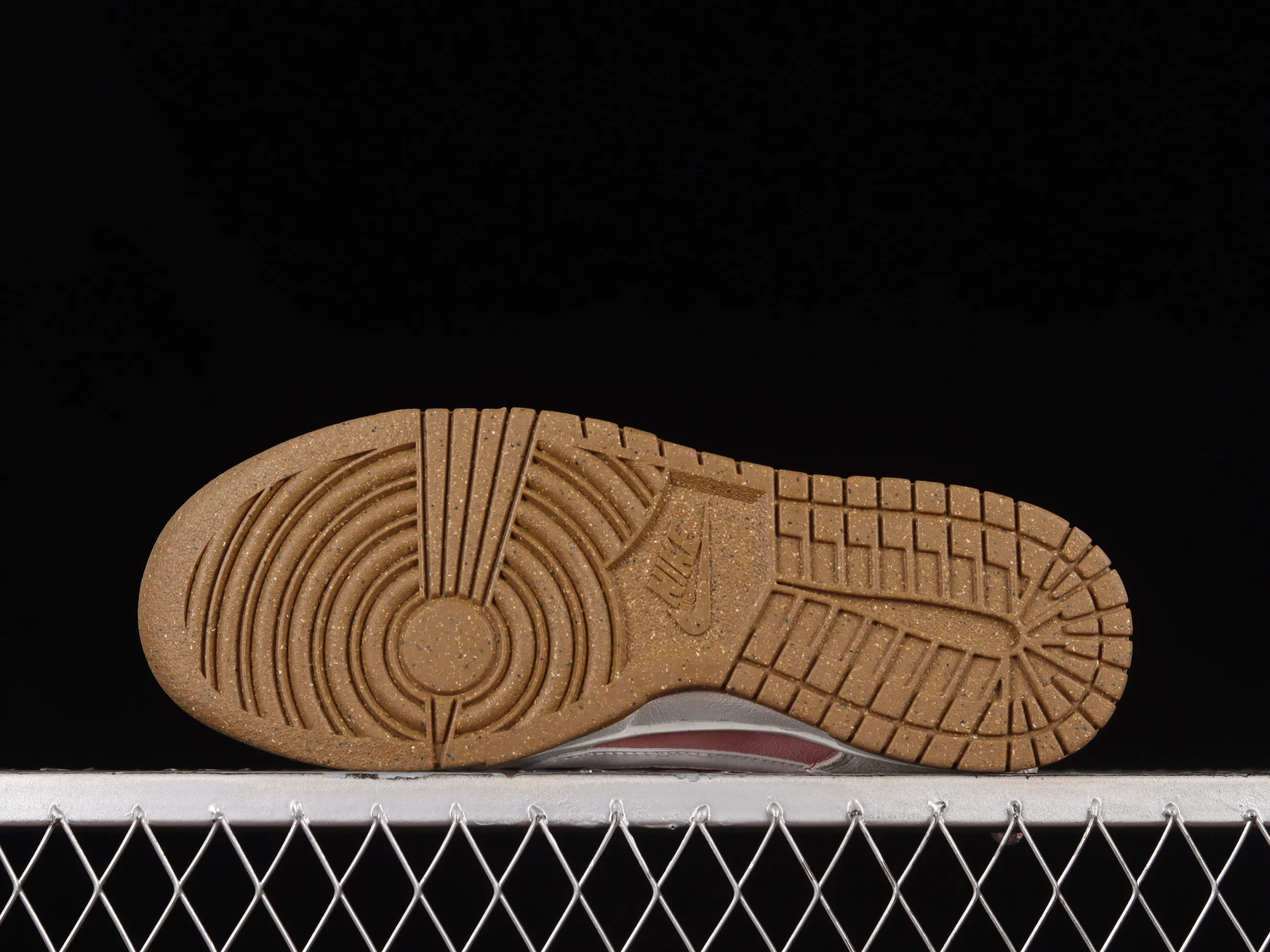 All Categories Nk SB Dunk Series Nk SB Dunk Low Low-top Sneakers Nk Dunk Low SE 2023 Year of the Rabbit Limited SB Smashed Backboard Fashion Casual Sneakers DO9457-117